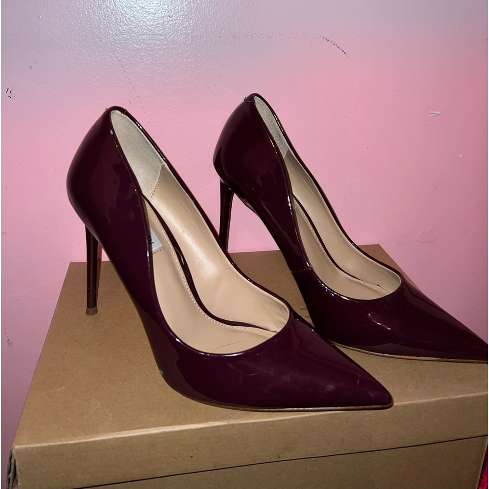 STEVE MADDEN HEELS